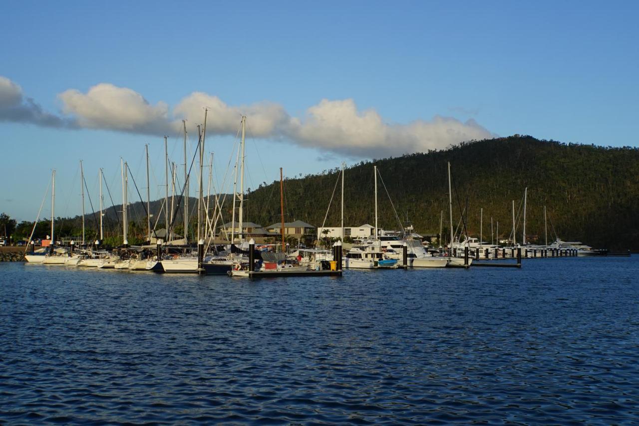 Airlie Seaview Apartments Airlie Beach Dış mekan fotoğraf