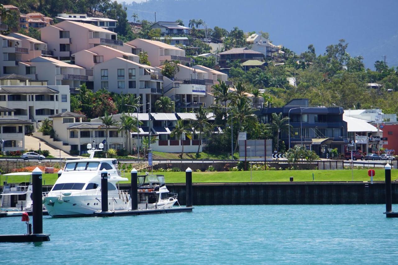 Airlie Seaview Apartments Airlie Beach Dış mekan fotoğraf